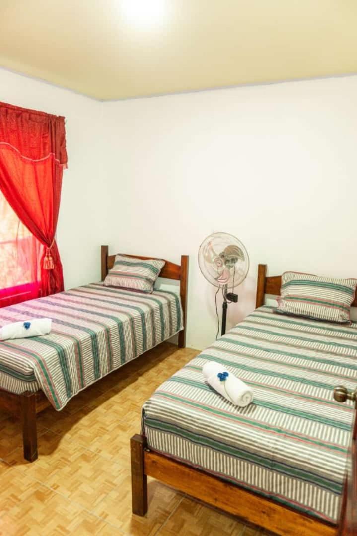 Residencia Las Brisas Griegas 奎波斯城 外观 照片