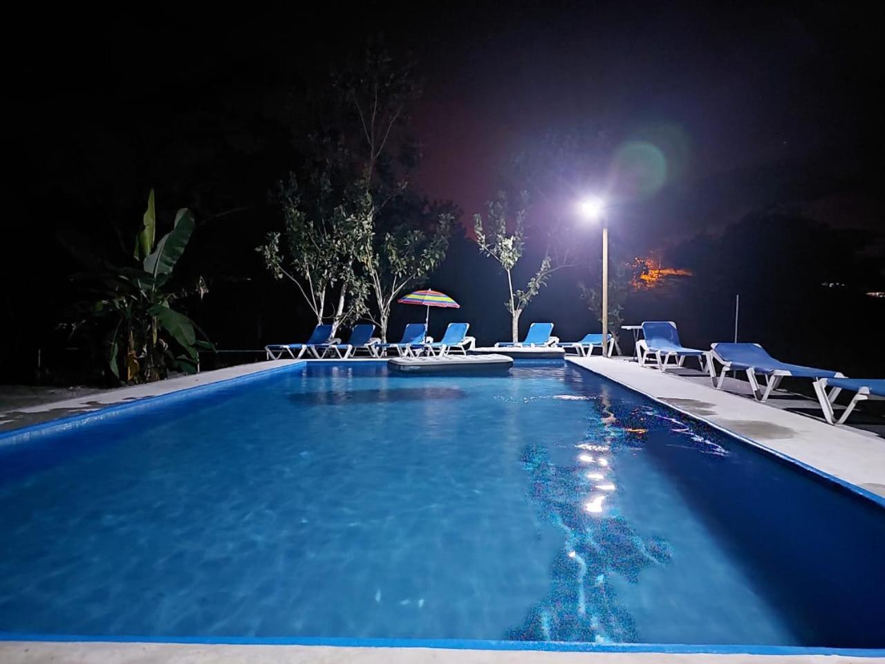 Residencia Las Brisas Griegas 奎波斯城 外观 照片