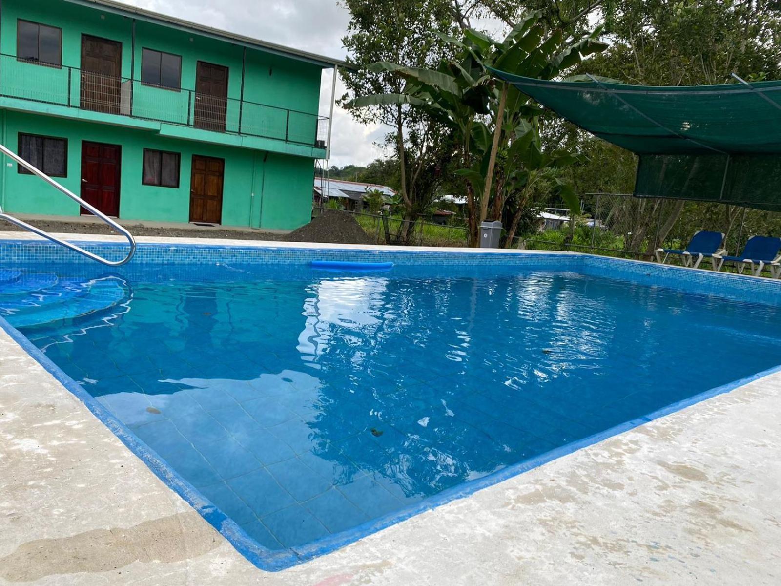 Residencia Las Brisas Griegas 奎波斯城 外观 照片